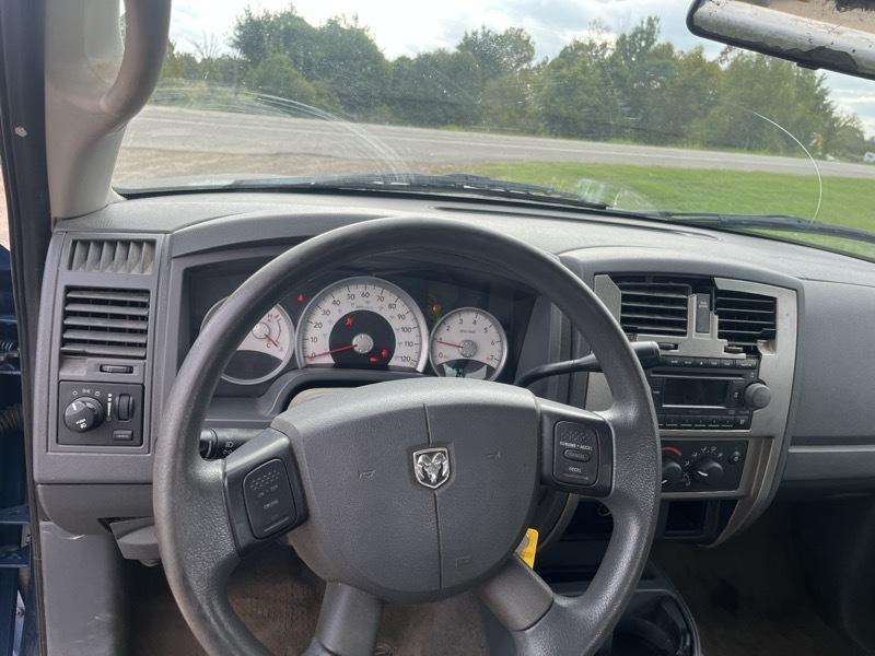 Dodge Dakota SLT Club Cab 2WD 2006