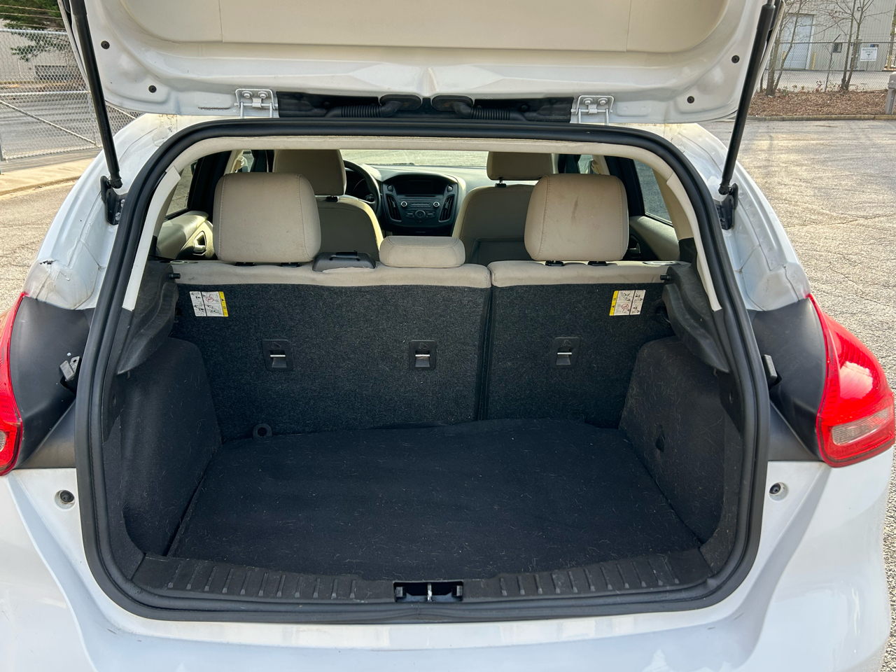 Ford Focus SE Hatch 2016