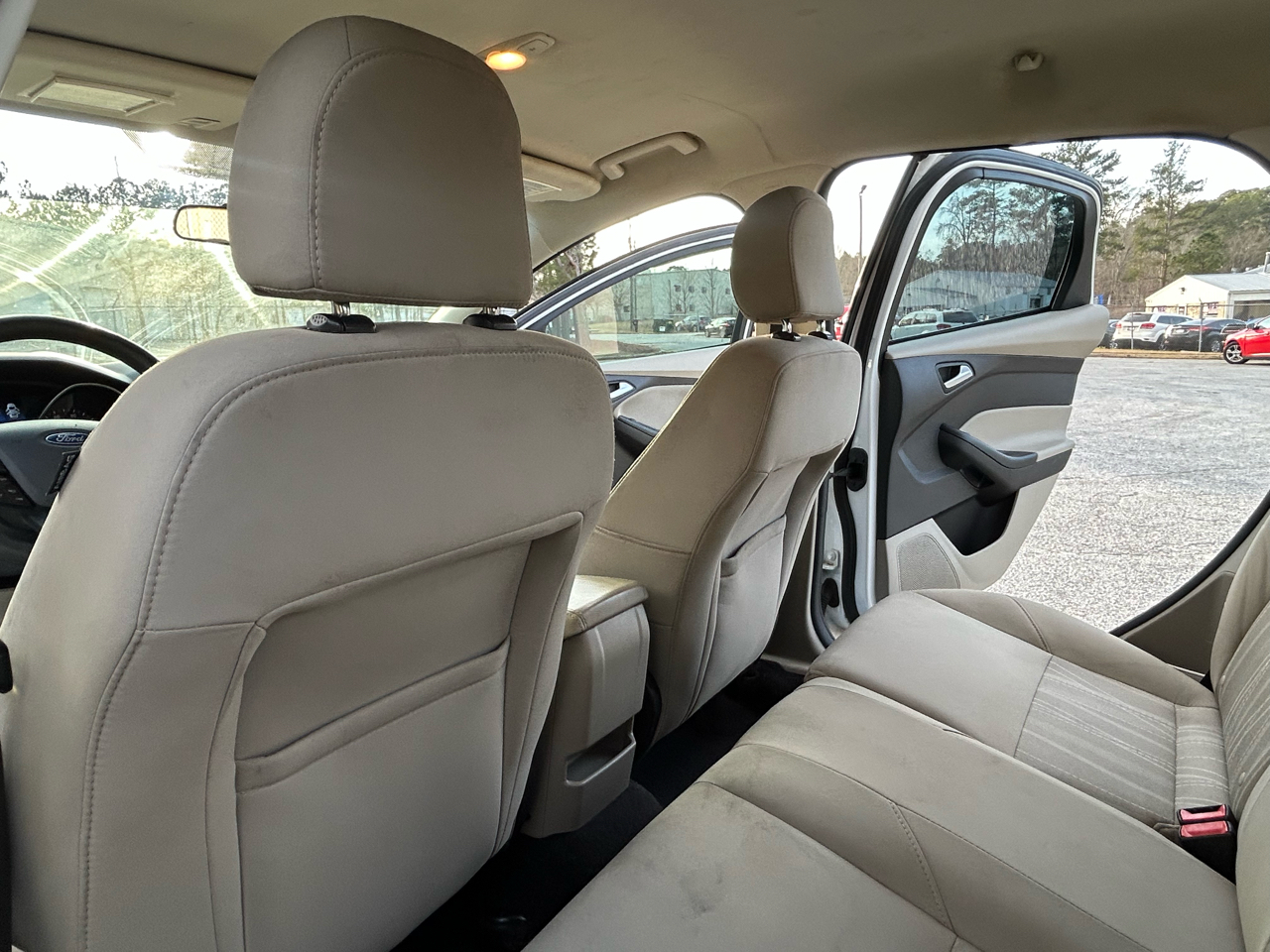 Ford Focus SE Hatch 2016