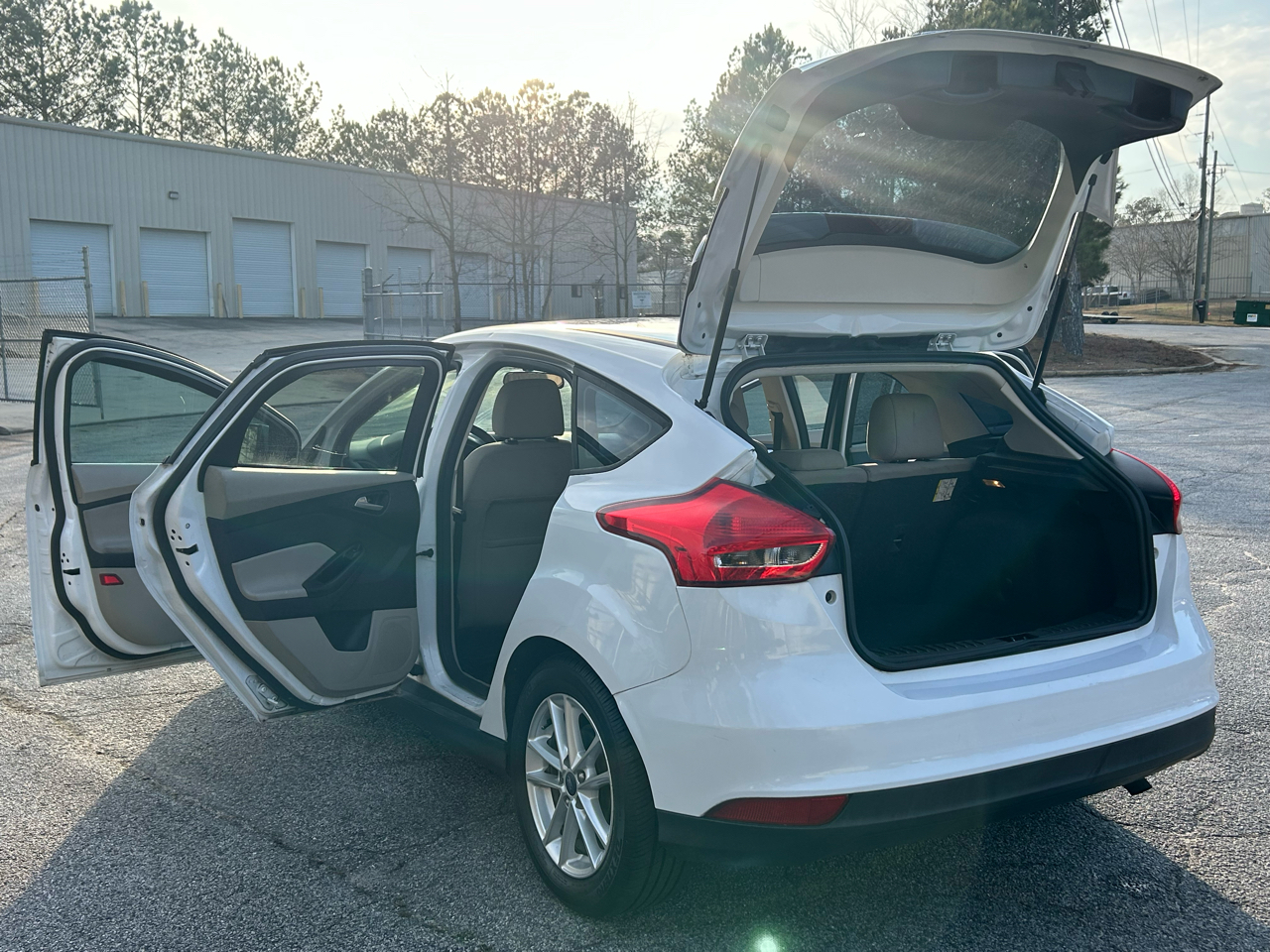 Ford Focus SE Hatch 2016