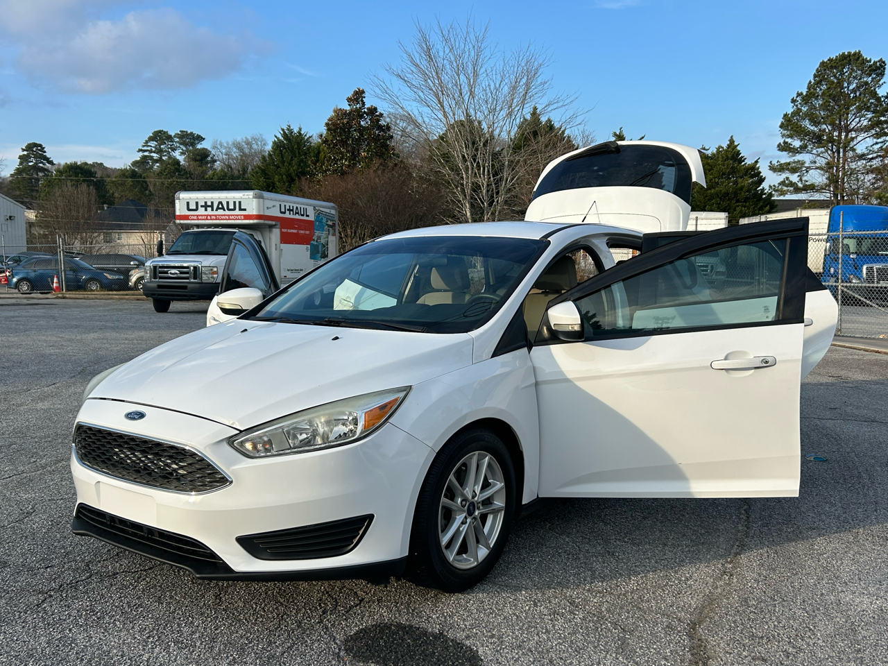 Ford Focus SE Hatch 2016