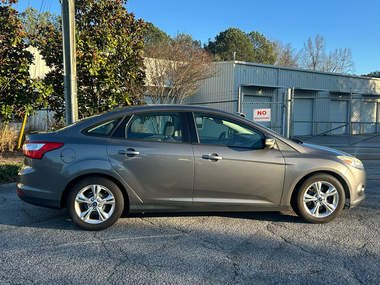 Ford Focus SE Sedan 2014