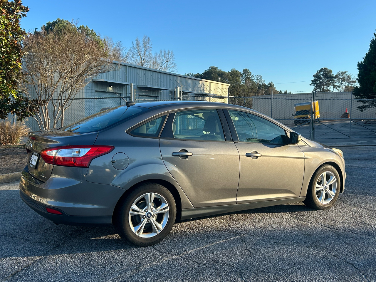 Ford Focus SE Sedan 2014