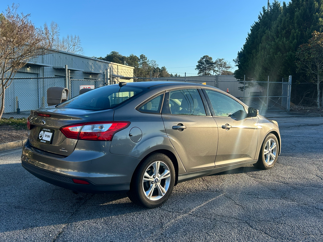 Ford Focus SE Sedan 2014