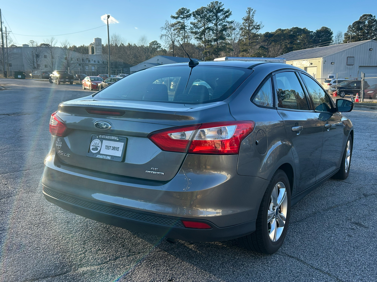 Ford Focus SE Sedan 2014