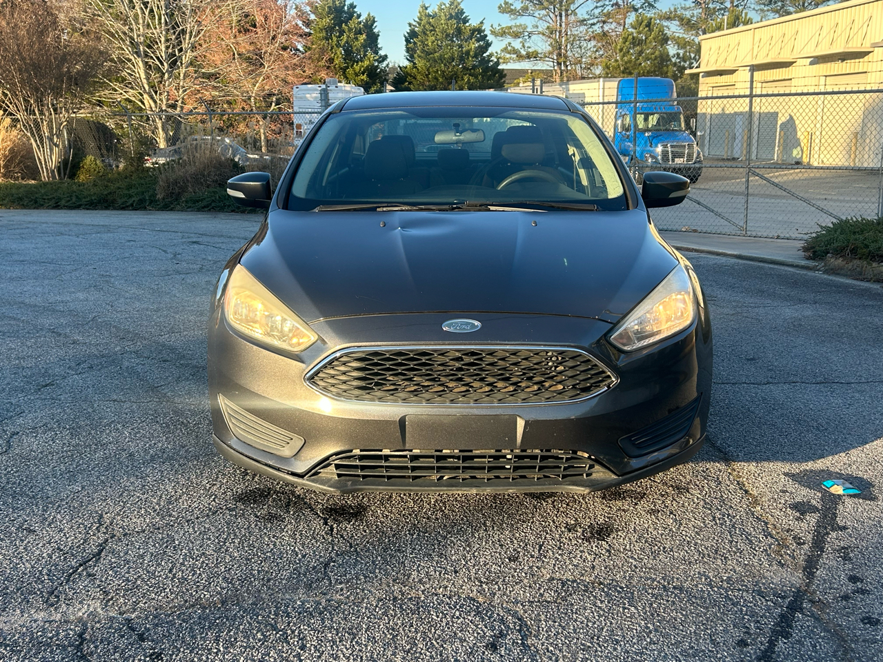 Ford Focus SE Sedan 2017