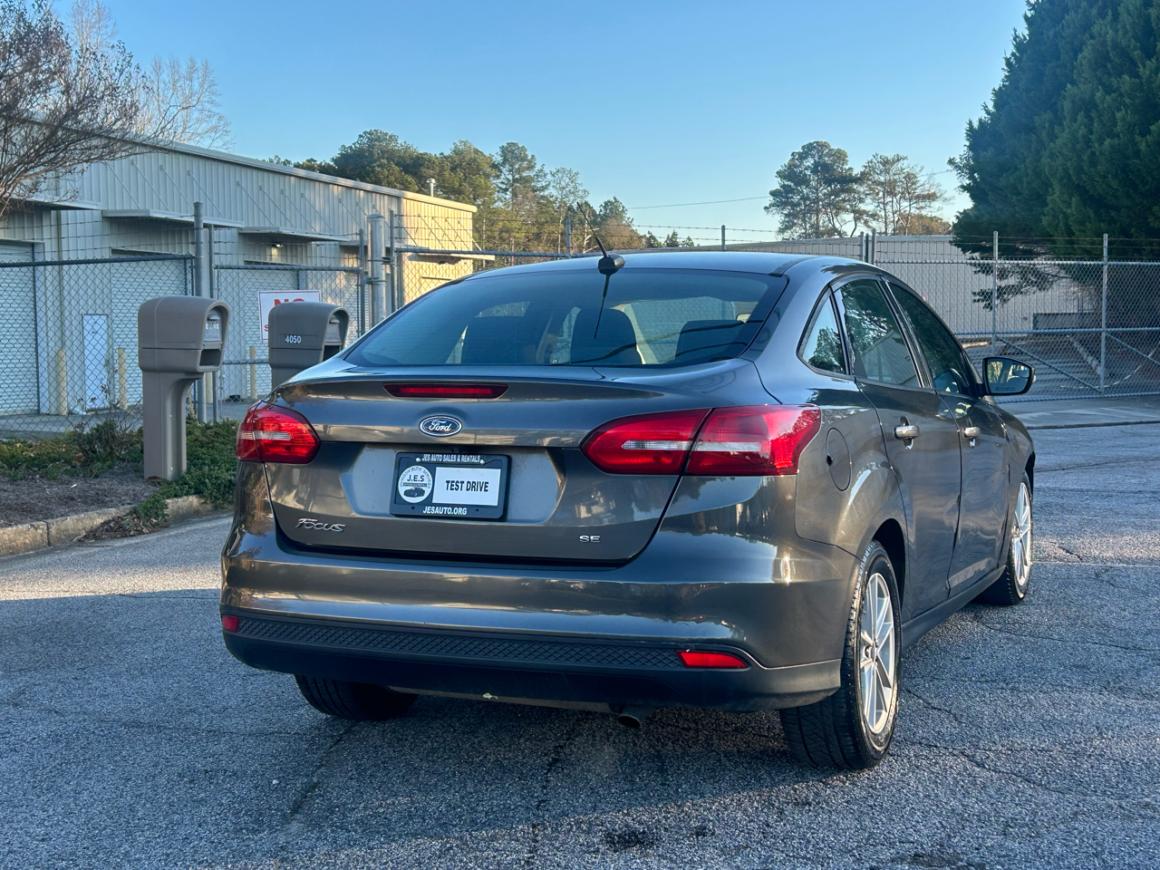 Ford Focus SE Sedan 2017