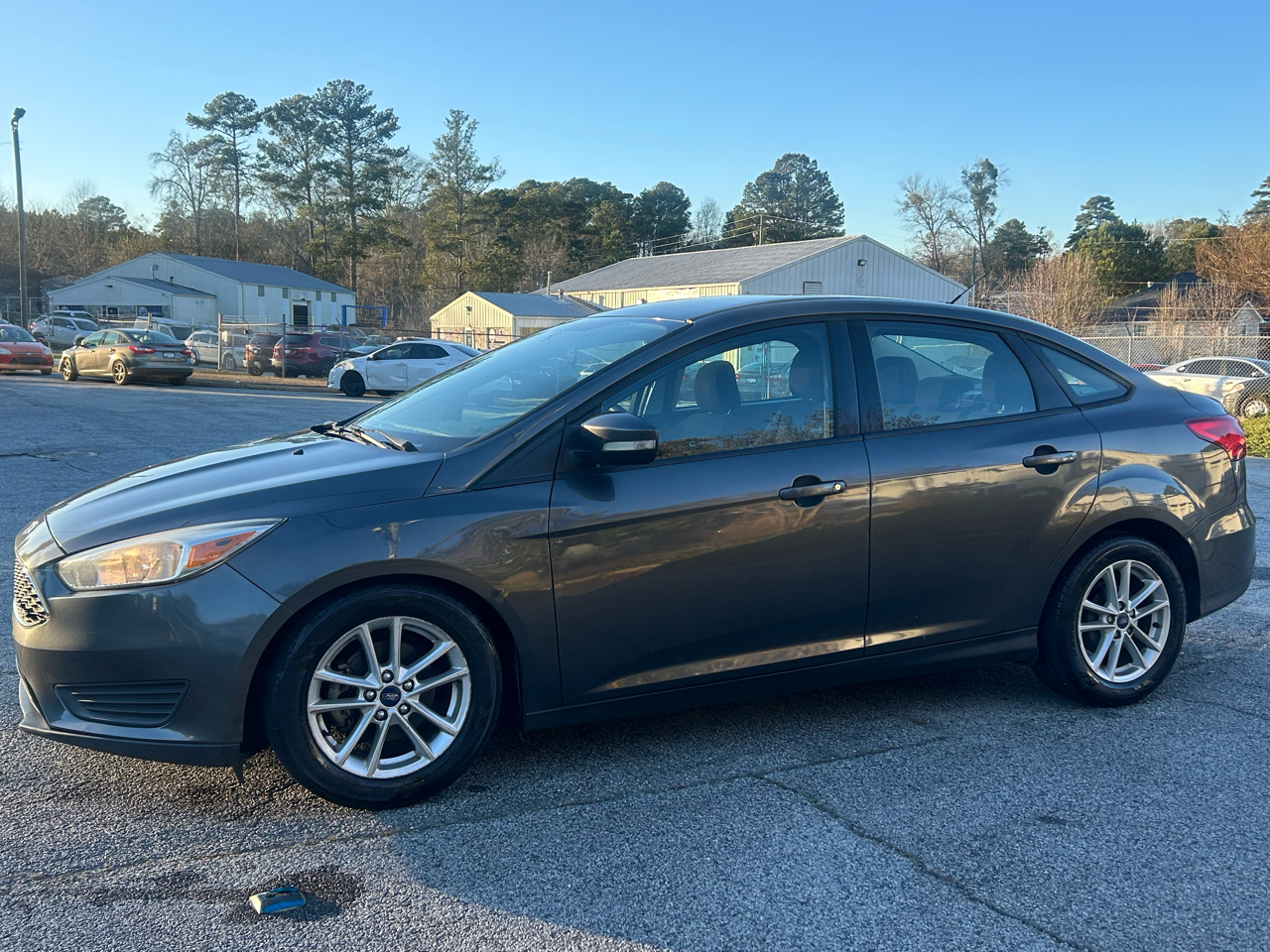 Ford Focus SE Sedan 2017