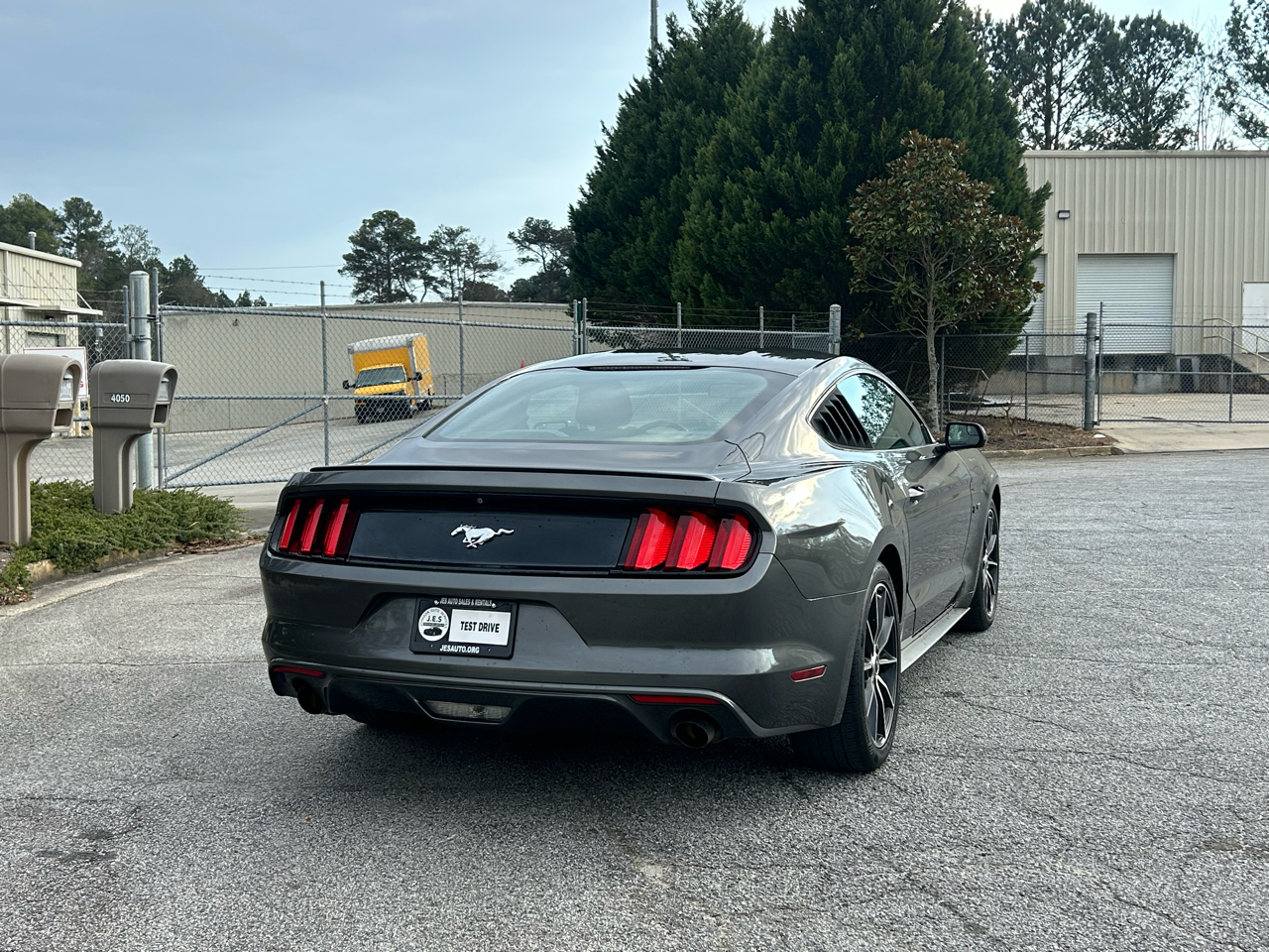 Ford Mustang EcoBoost Coupe 2015