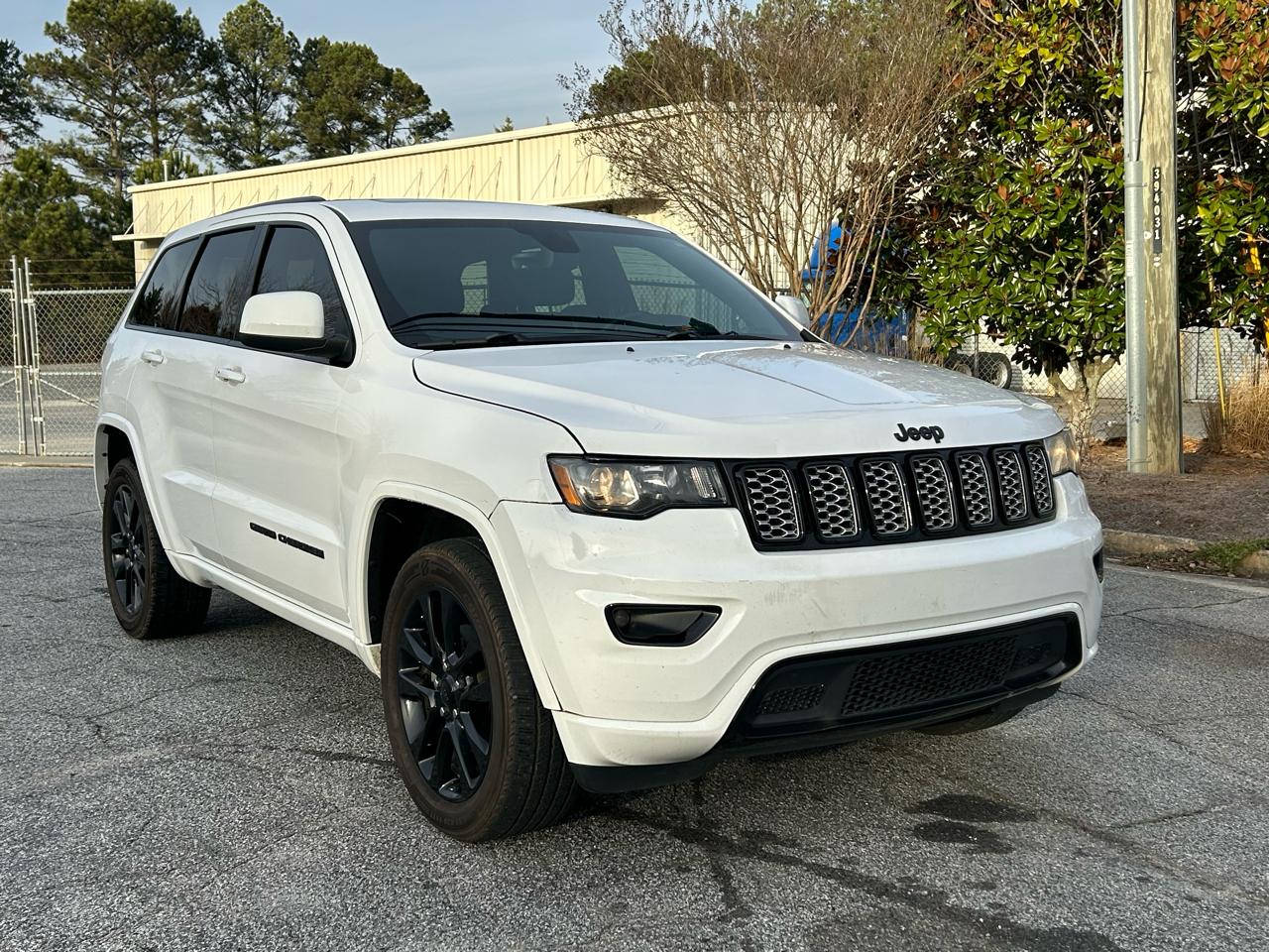 Jeep Grand Cherokee Altitude 4x2 2017