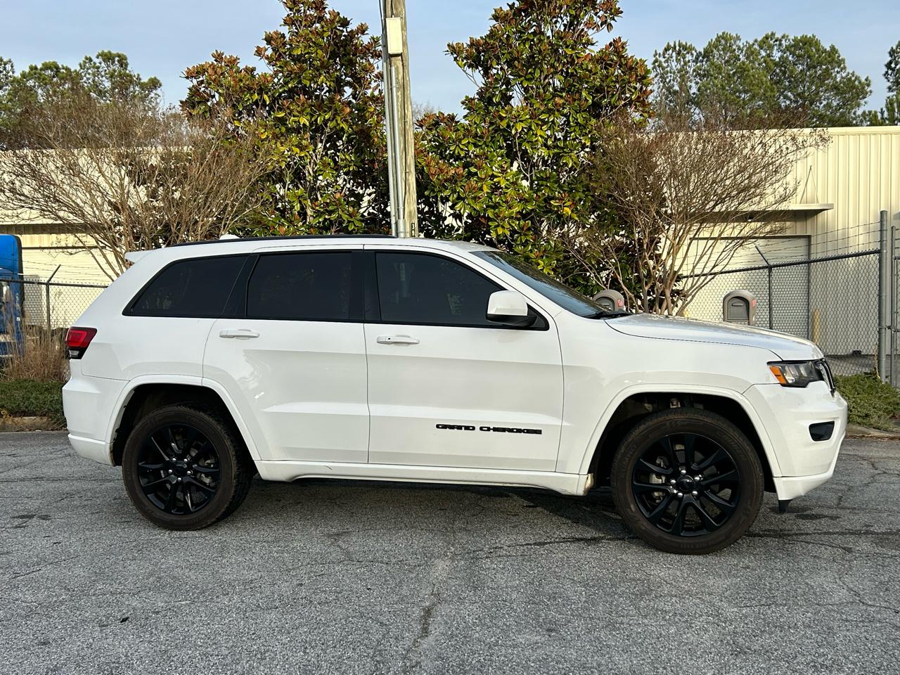 Jeep Grand Cherokee Altitude 4x2 2017