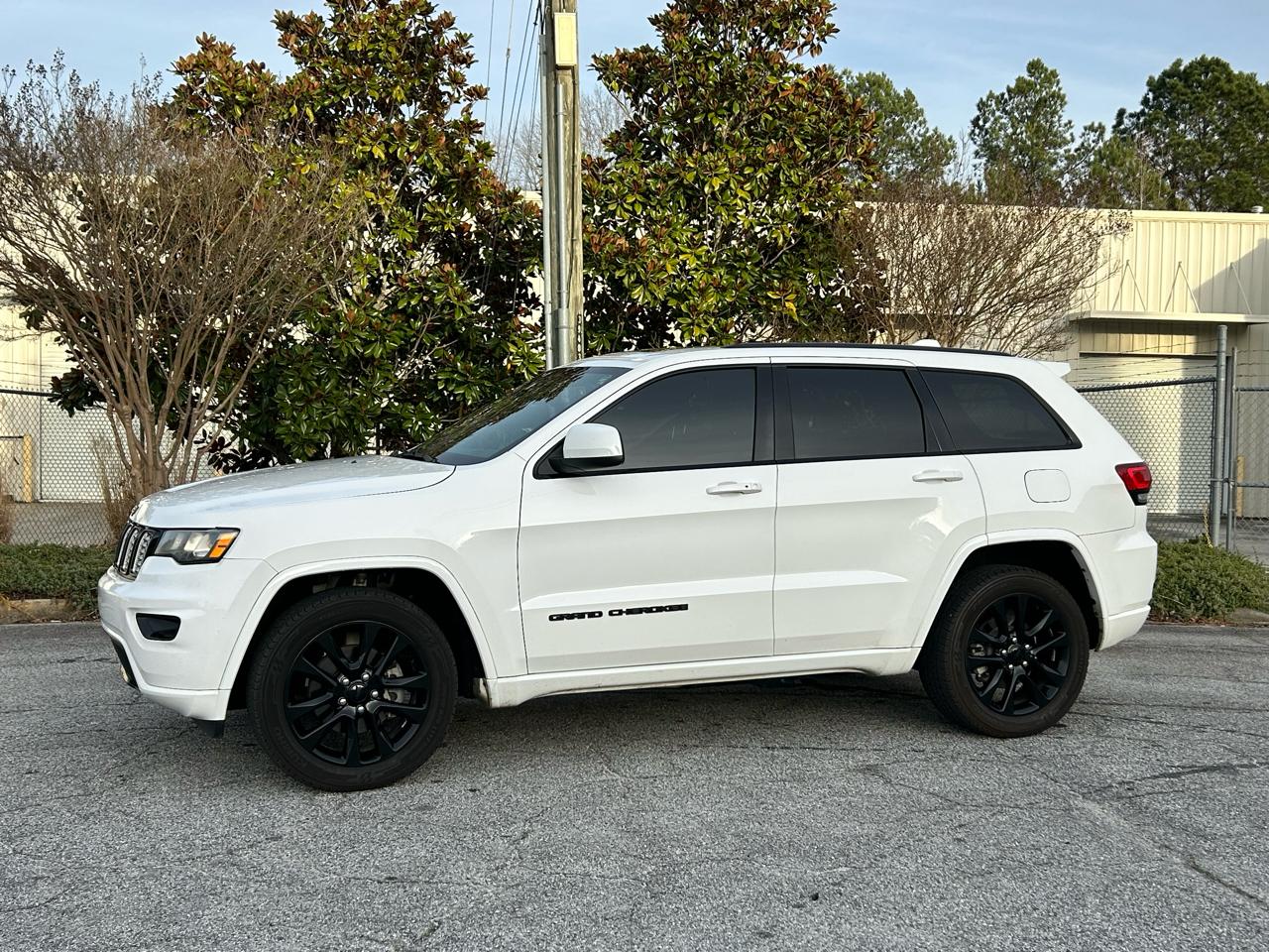 Jeep Grand Cherokee Altitude 4x2 2017