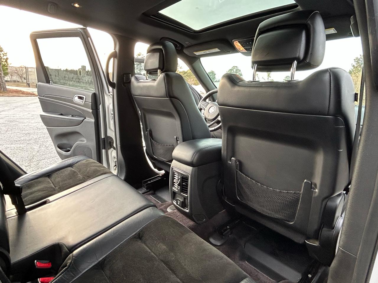 Jeep Grand Cherokee Altitude 4x2 2017