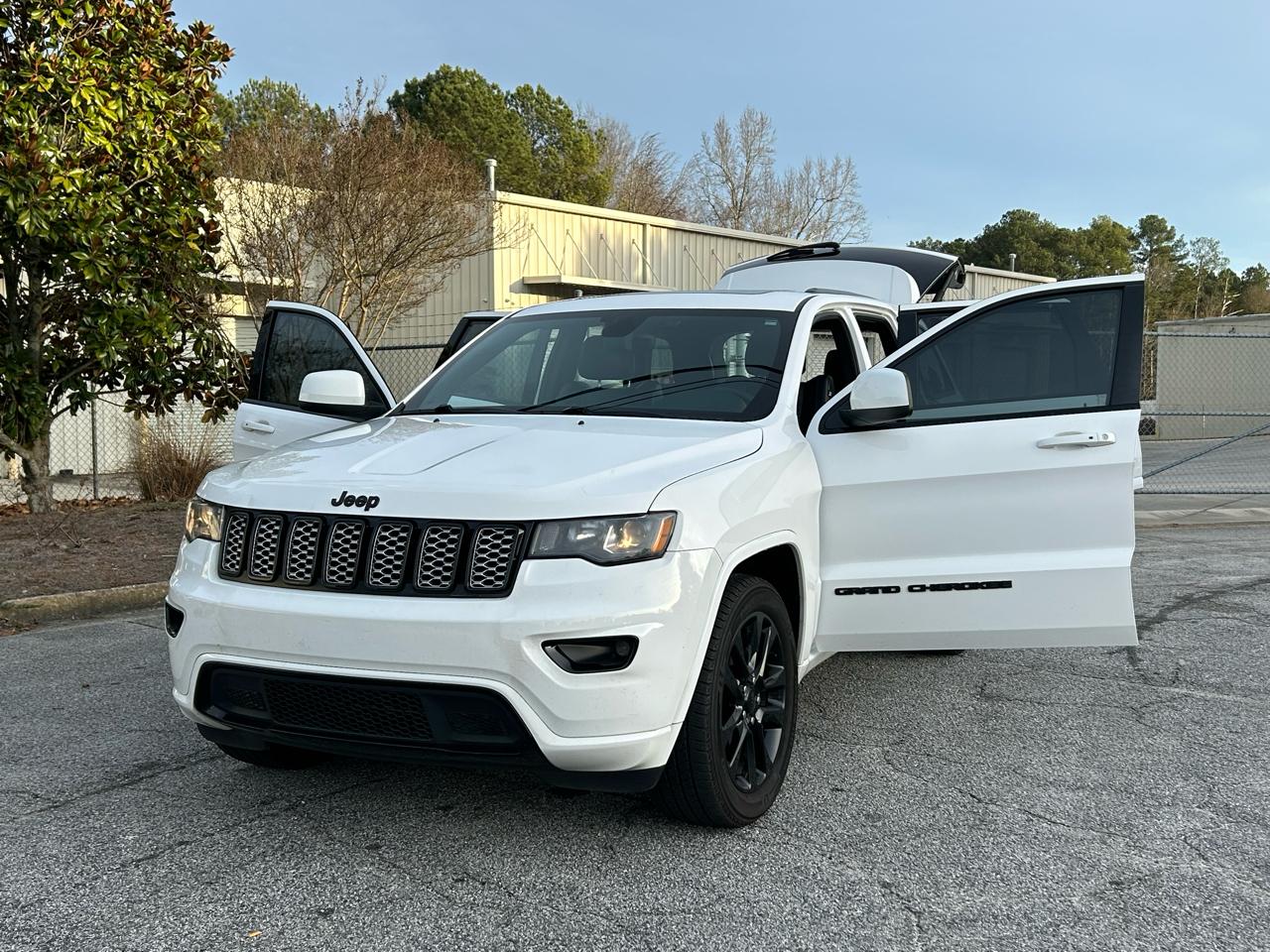 Jeep Grand Cherokee Altitude 4x2 2017
