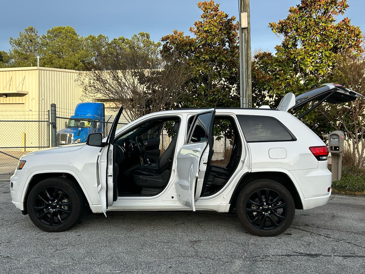 Jeep Grand Cherokee Altitude 4x2 2017