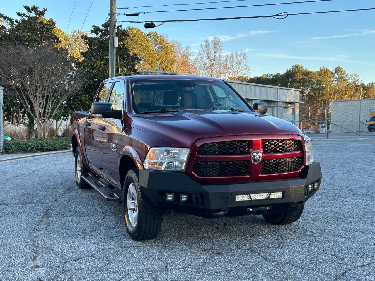 RAM 1500 SLT Crew Cab SWB 4WD 2016