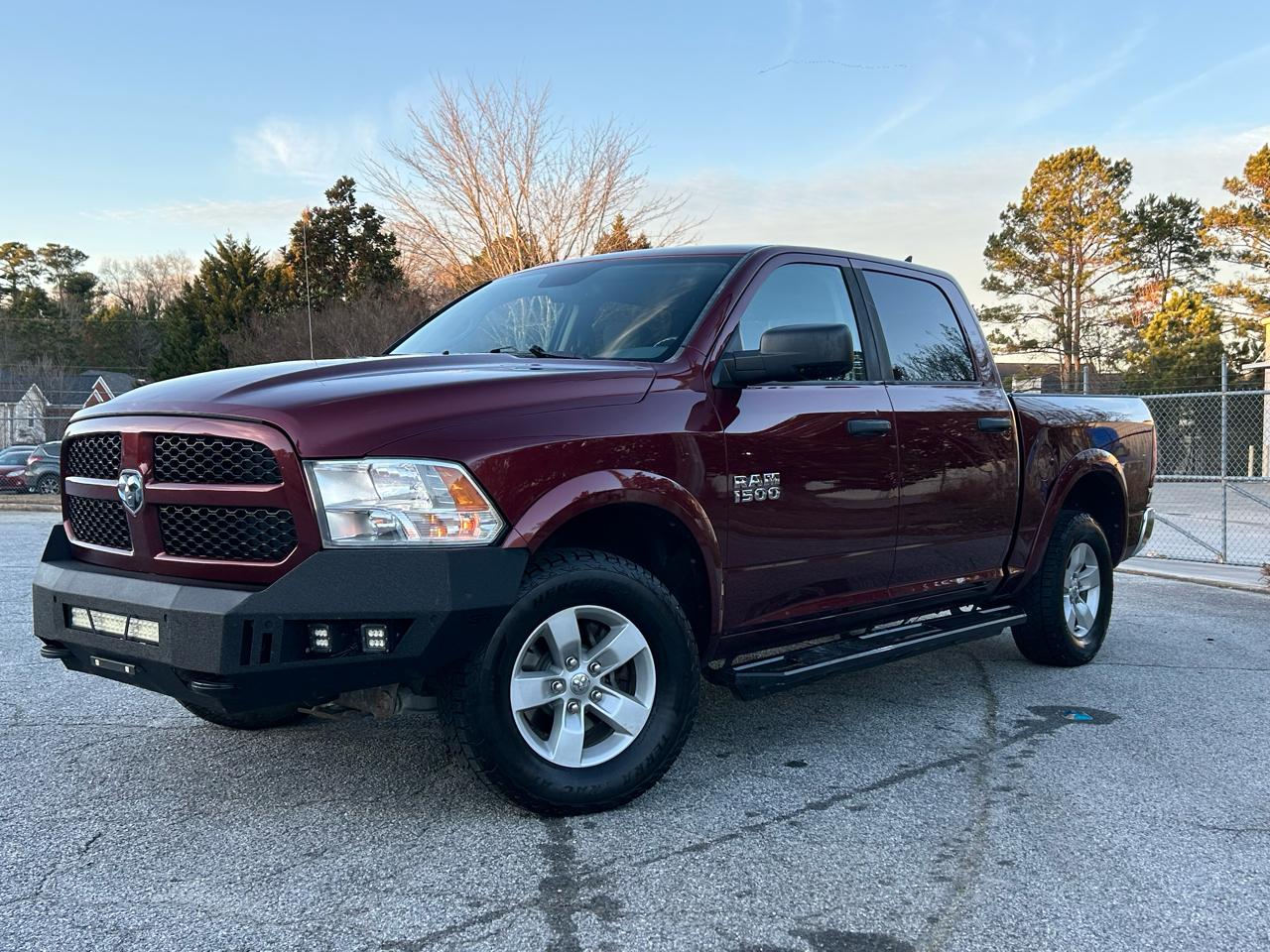 RAM 1500 SLT Crew Cab SWB 4WD 2016