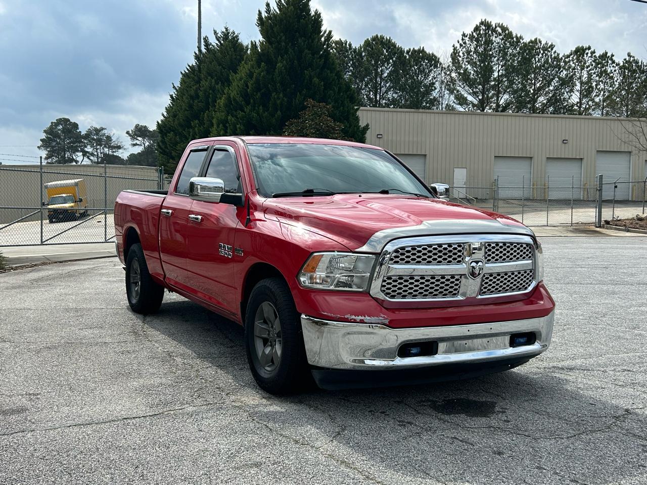 RAM 1500 SLT Quad Cab 2WD 2015