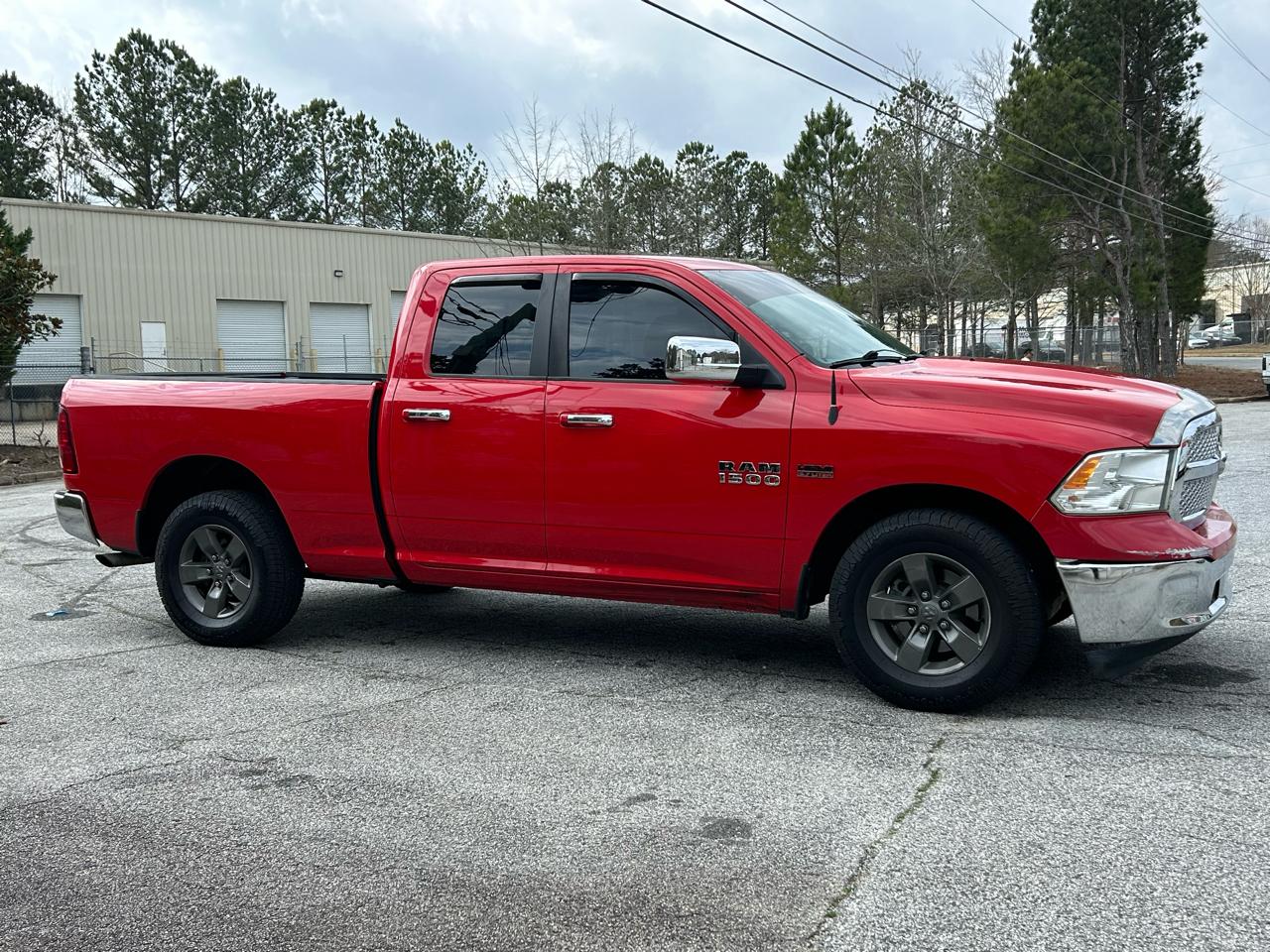 RAM 1500 SLT Quad Cab 2WD 2015