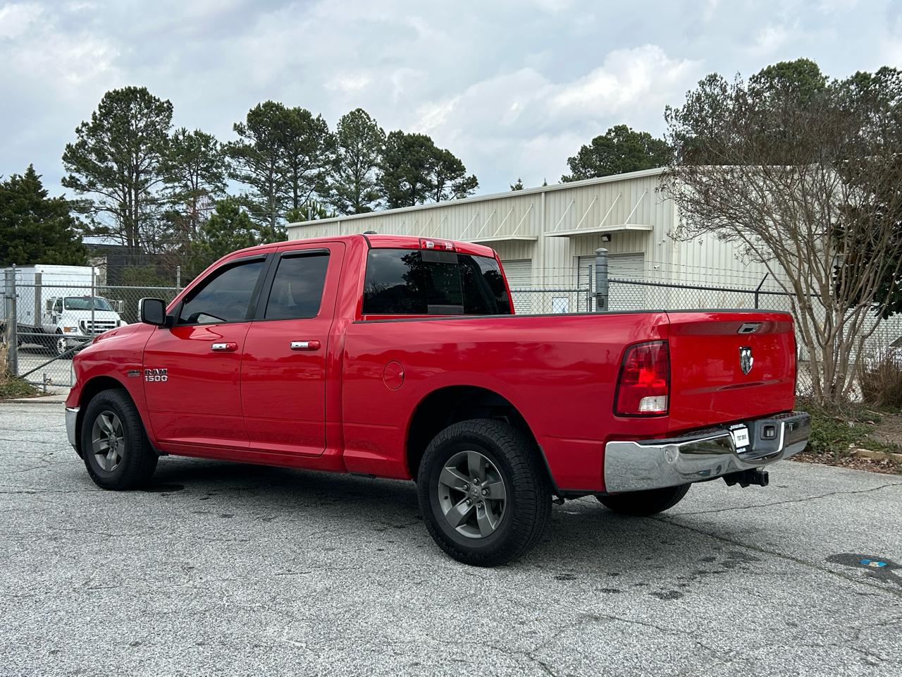 RAM 1500 SLT Quad Cab 2WD 2015