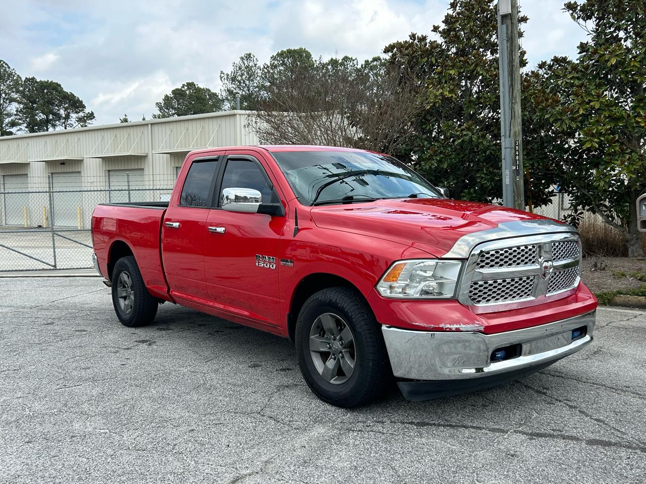 RAM 1500 SLT Quad Cab 2WD 2015