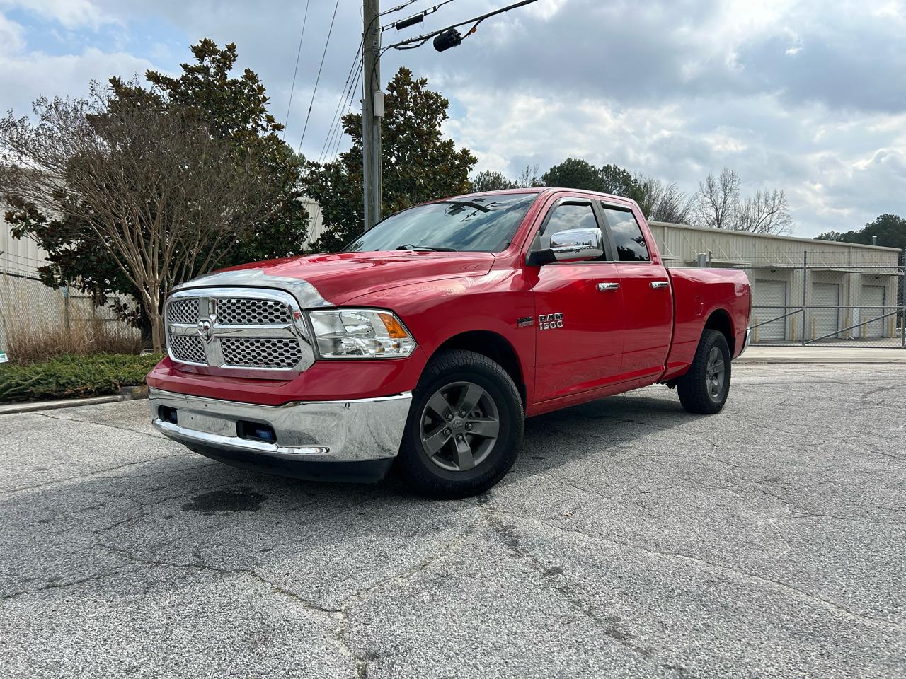 RAM 1500 SLT Quad Cab 2WD 2015