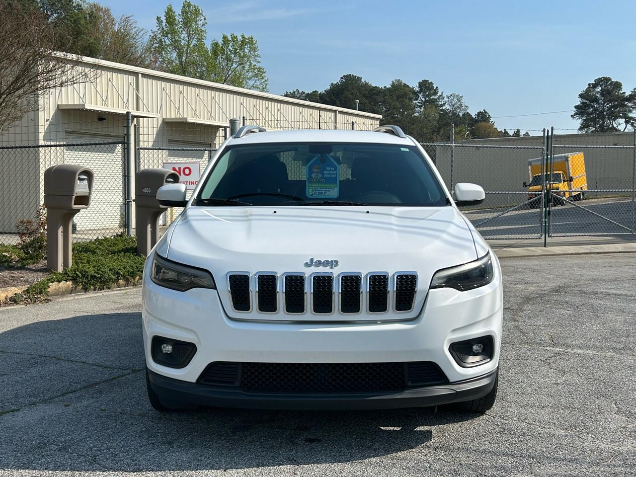 Jeep Cherokee Latitude FWD 2019