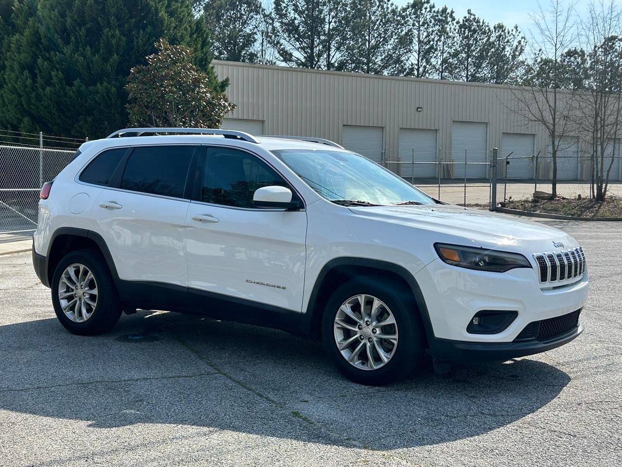 Jeep Cherokee Latitude FWD 2019