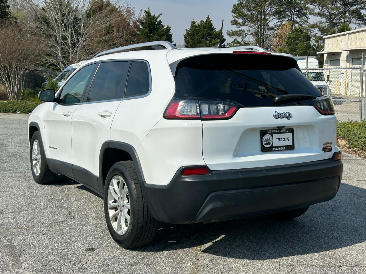 Jeep Cherokee Latitude FWD 2019