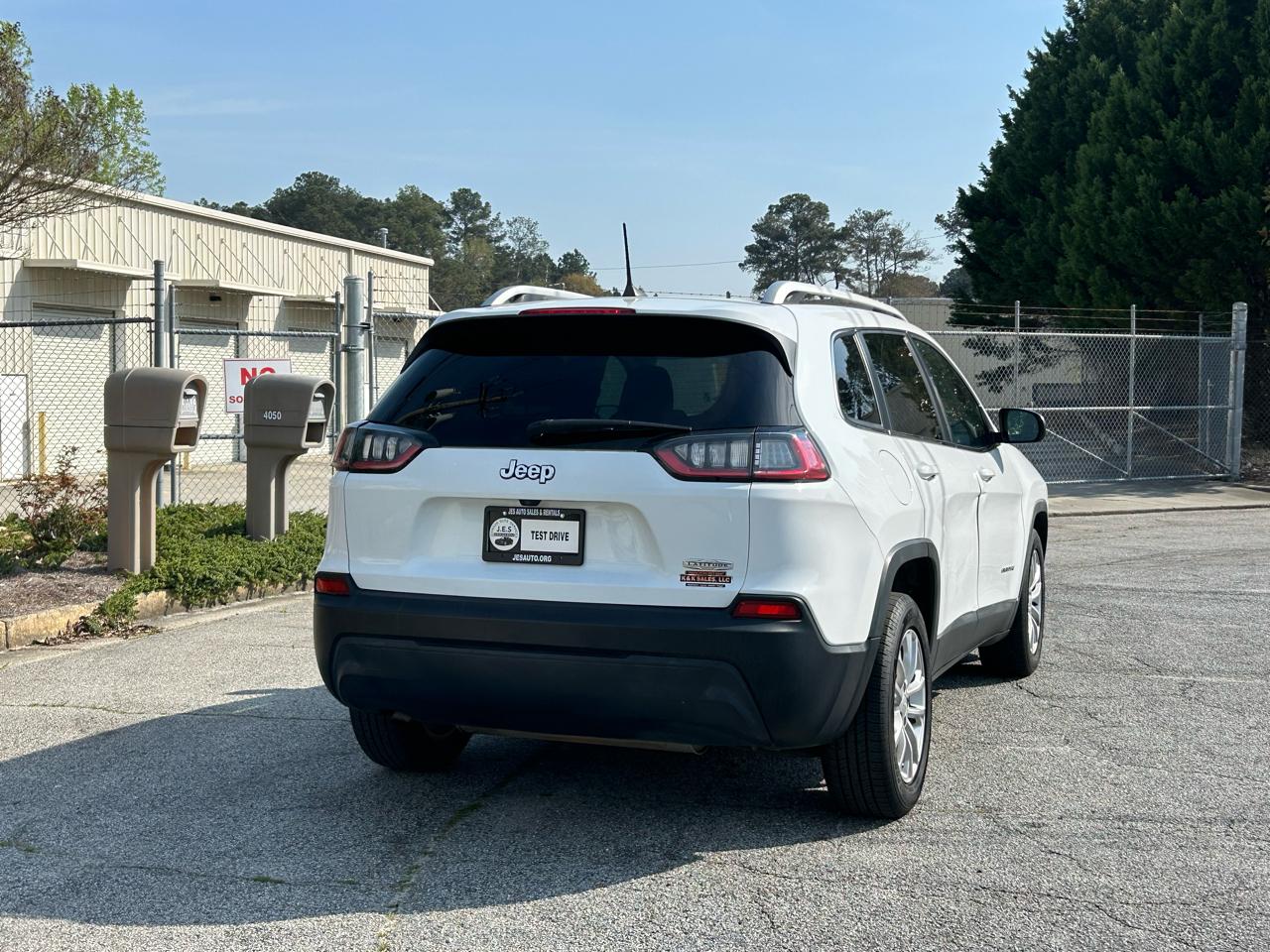 Jeep Cherokee Latitude FWD 2019