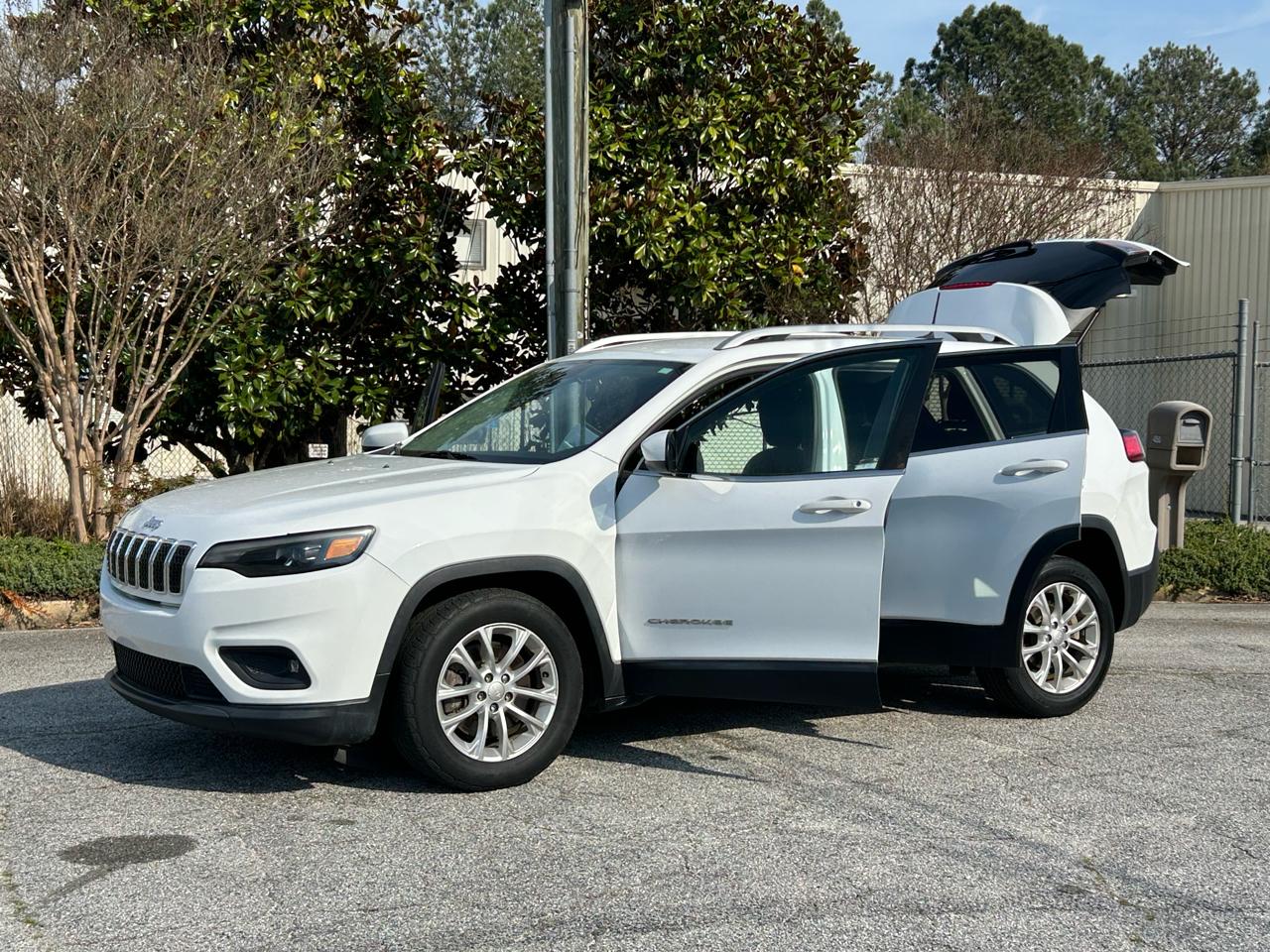 Jeep Cherokee Latitude FWD 2019