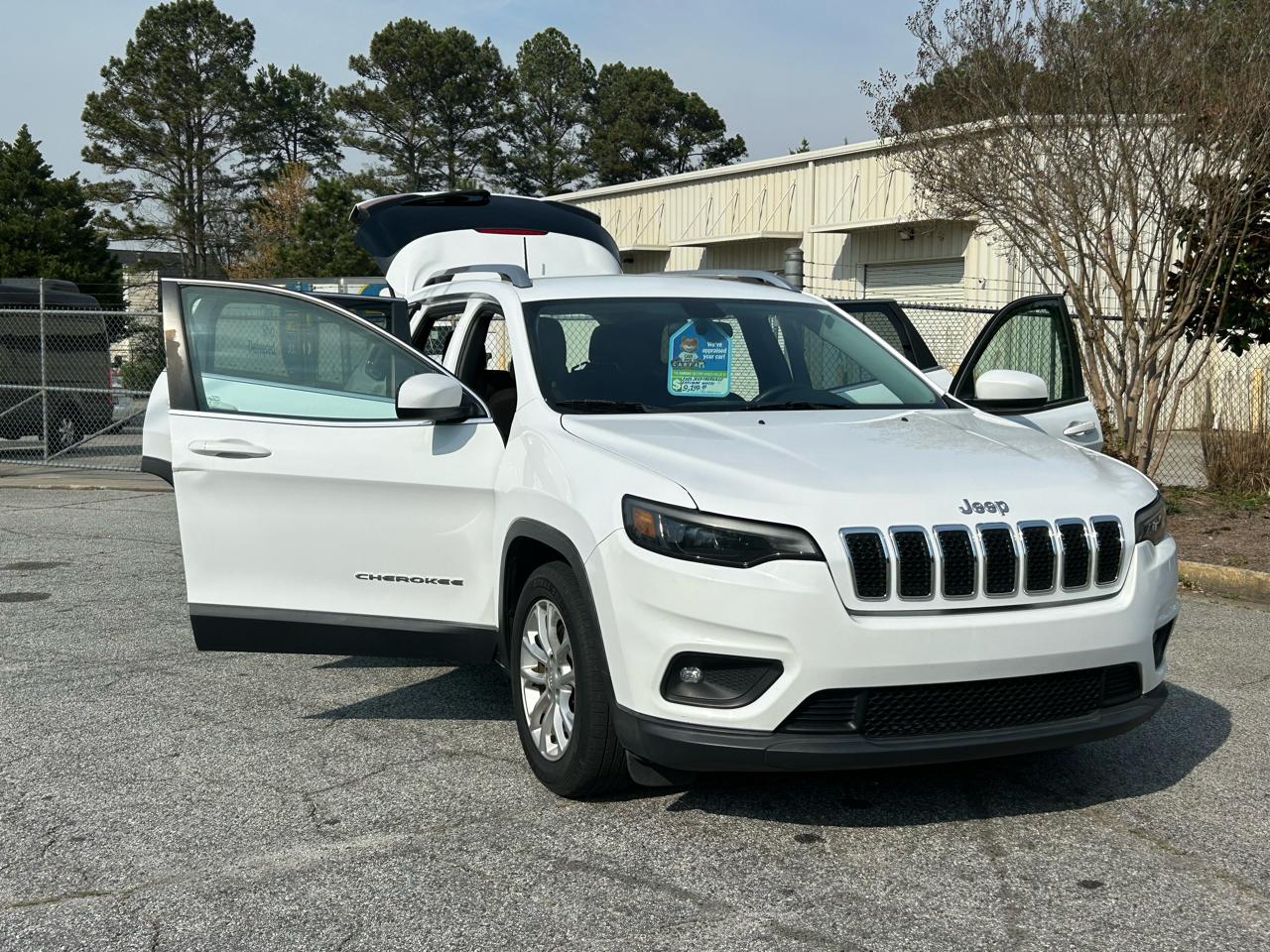 Jeep Cherokee Latitude FWD 2019