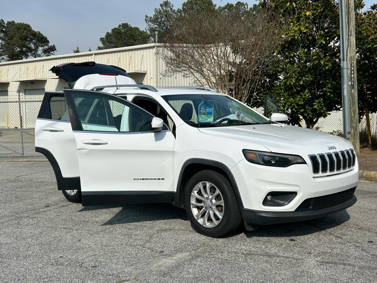 Jeep Cherokee Latitude FWD 2019