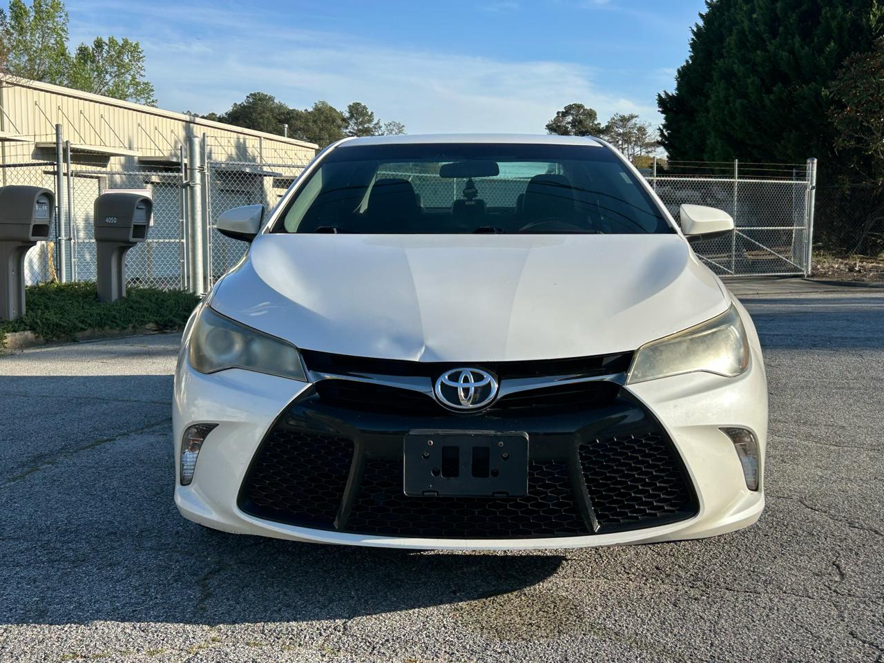 Toyota Camry XLE 2016