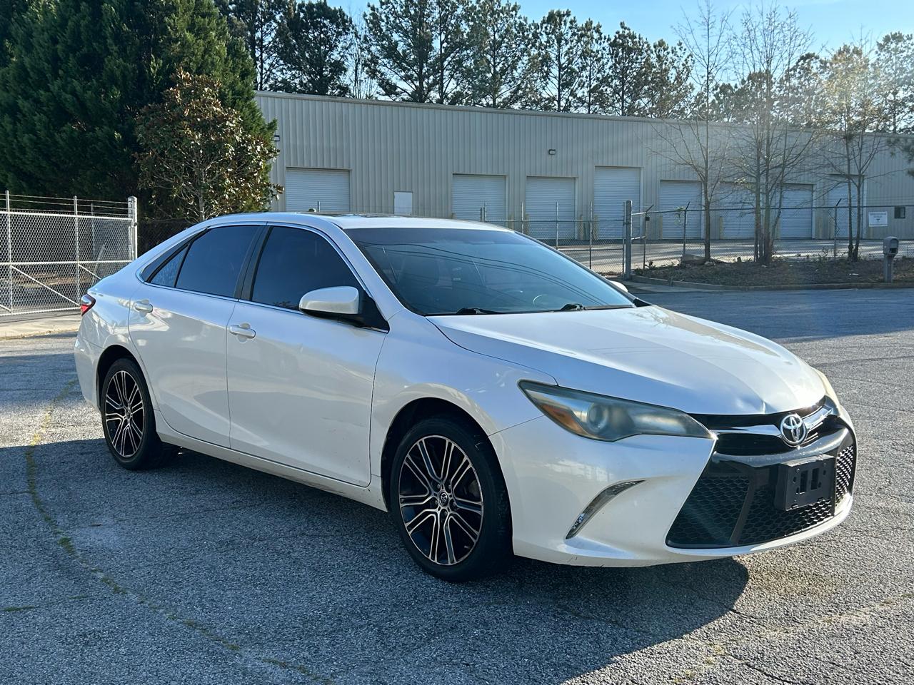 Toyota Camry XLE 2016
