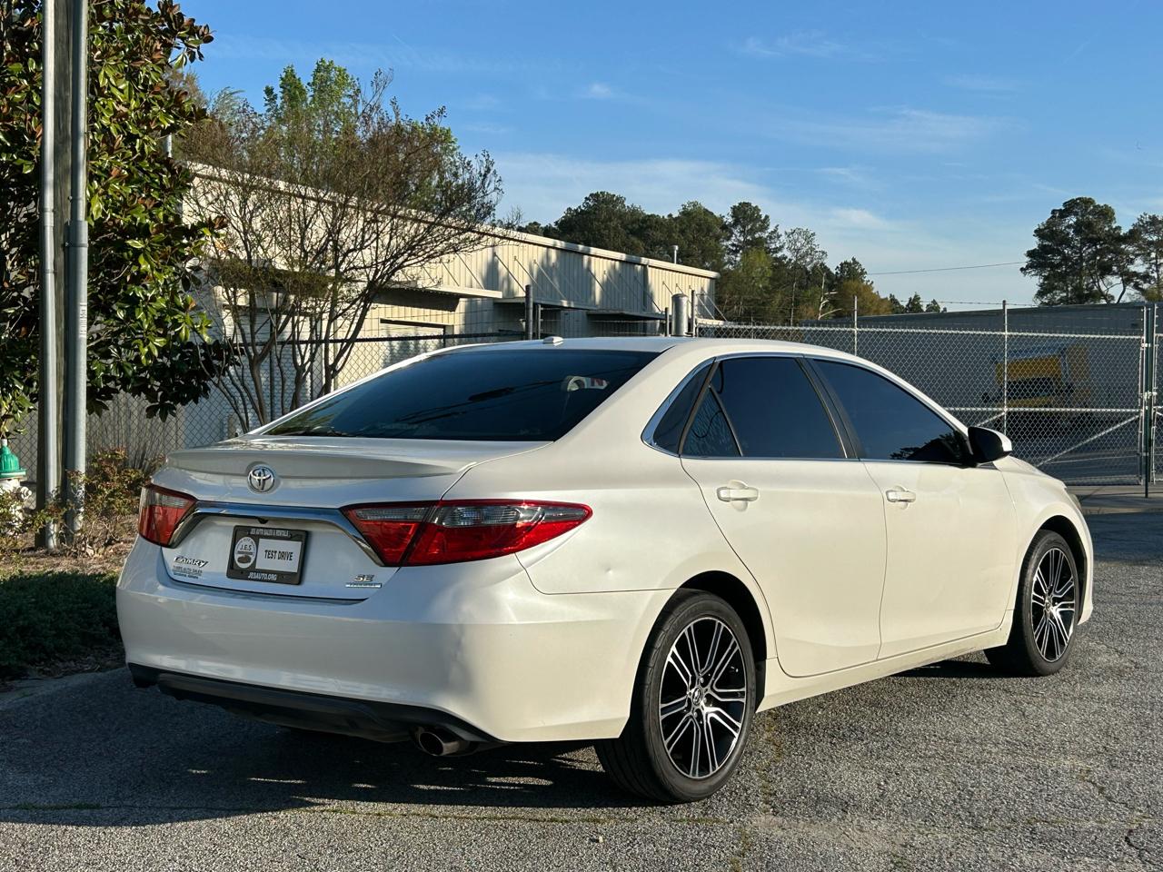 Toyota Camry XLE 2016