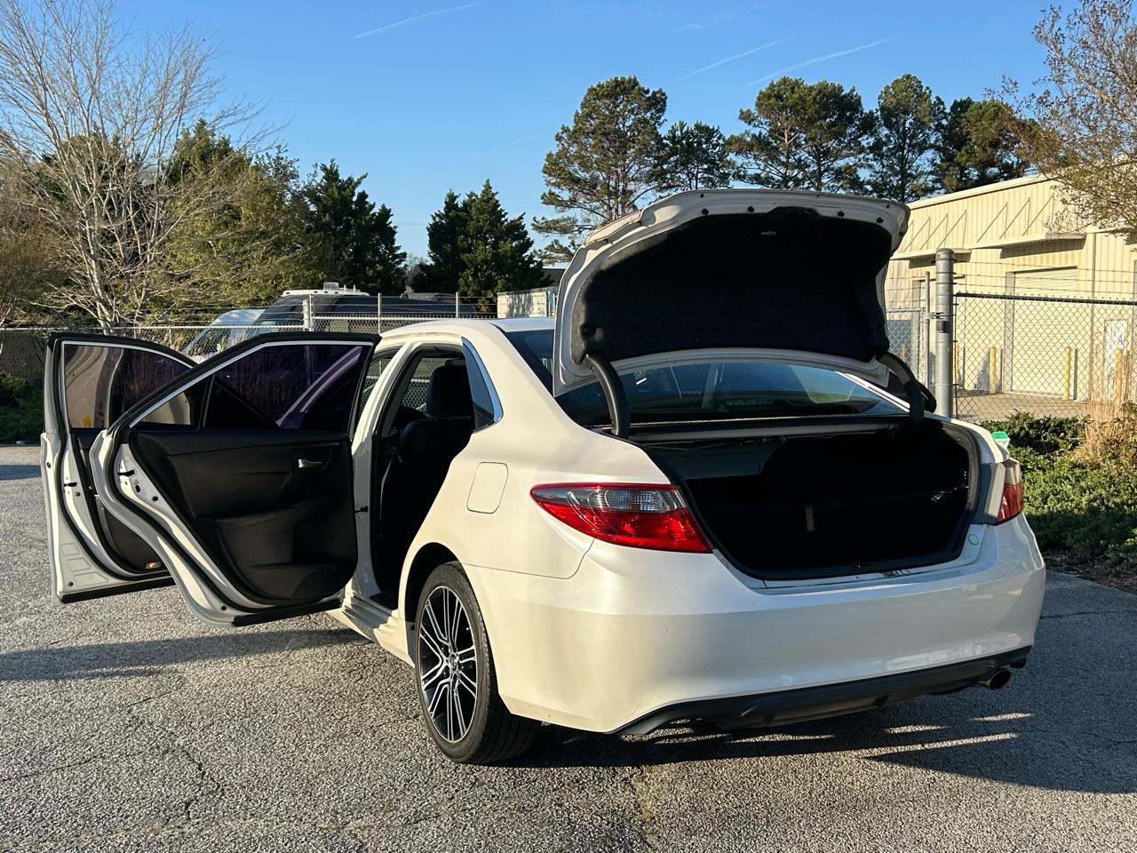 Toyota Camry XLE 2016