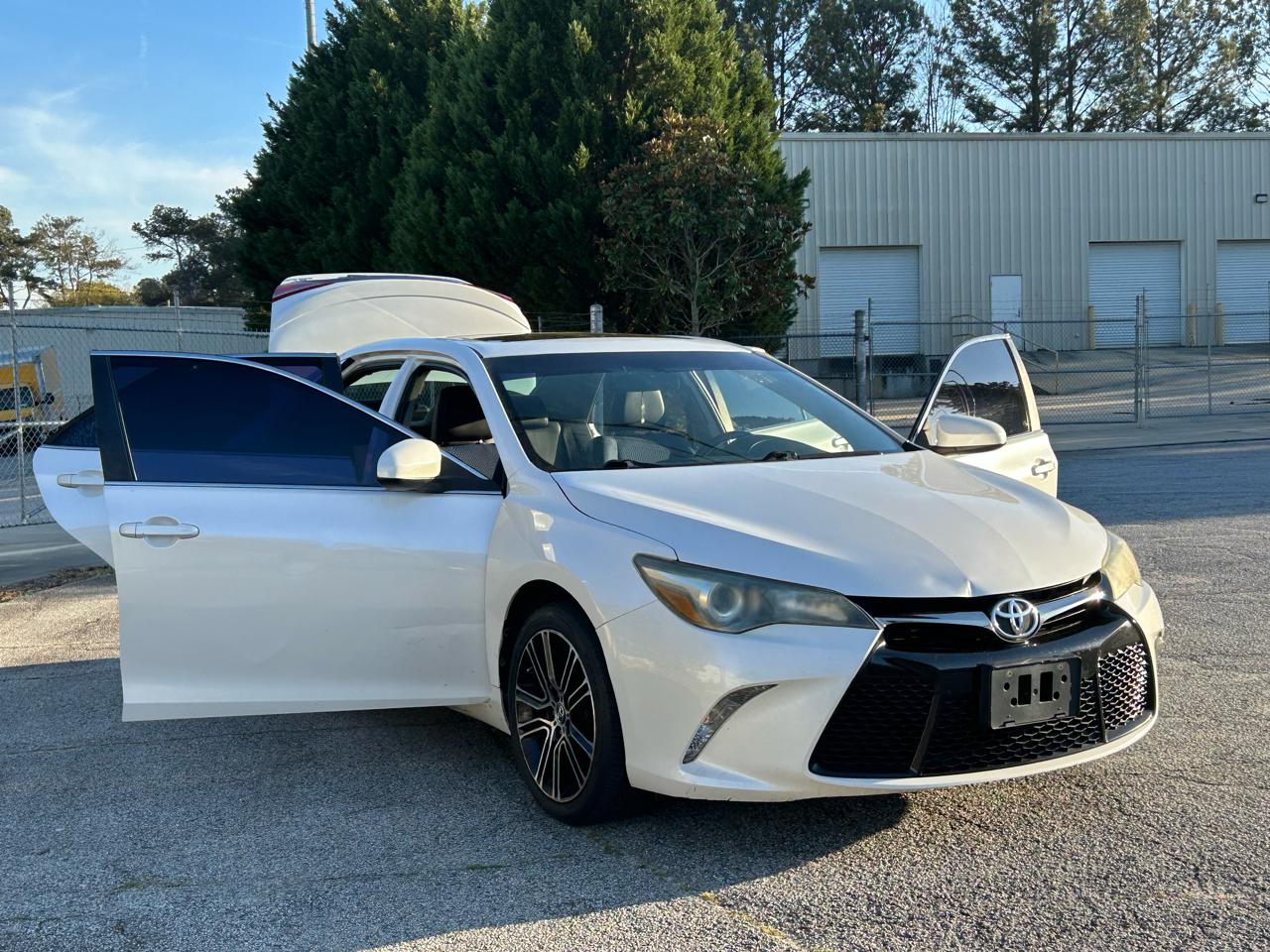Toyota Camry XLE 2016