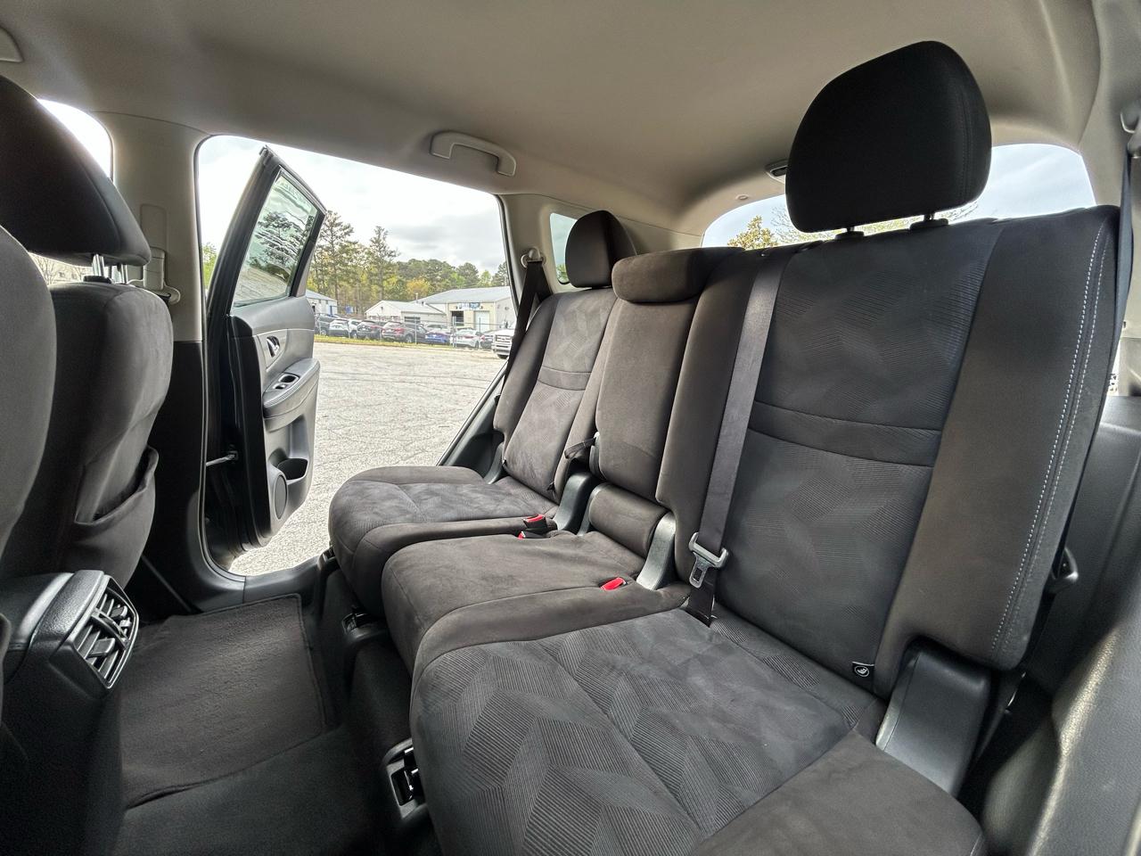 Nissan Rogue S 2WD 2015