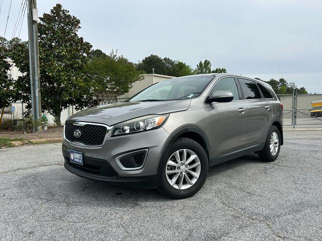 Gray 2016 Kia Sorento LX SUV / Crossover Front-Wheel Drive Automatic