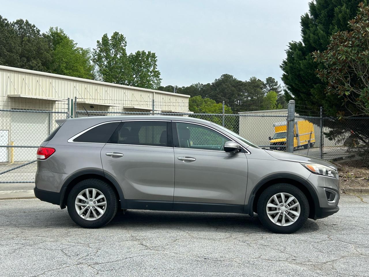 Kia Sorento LX 2WD 2016