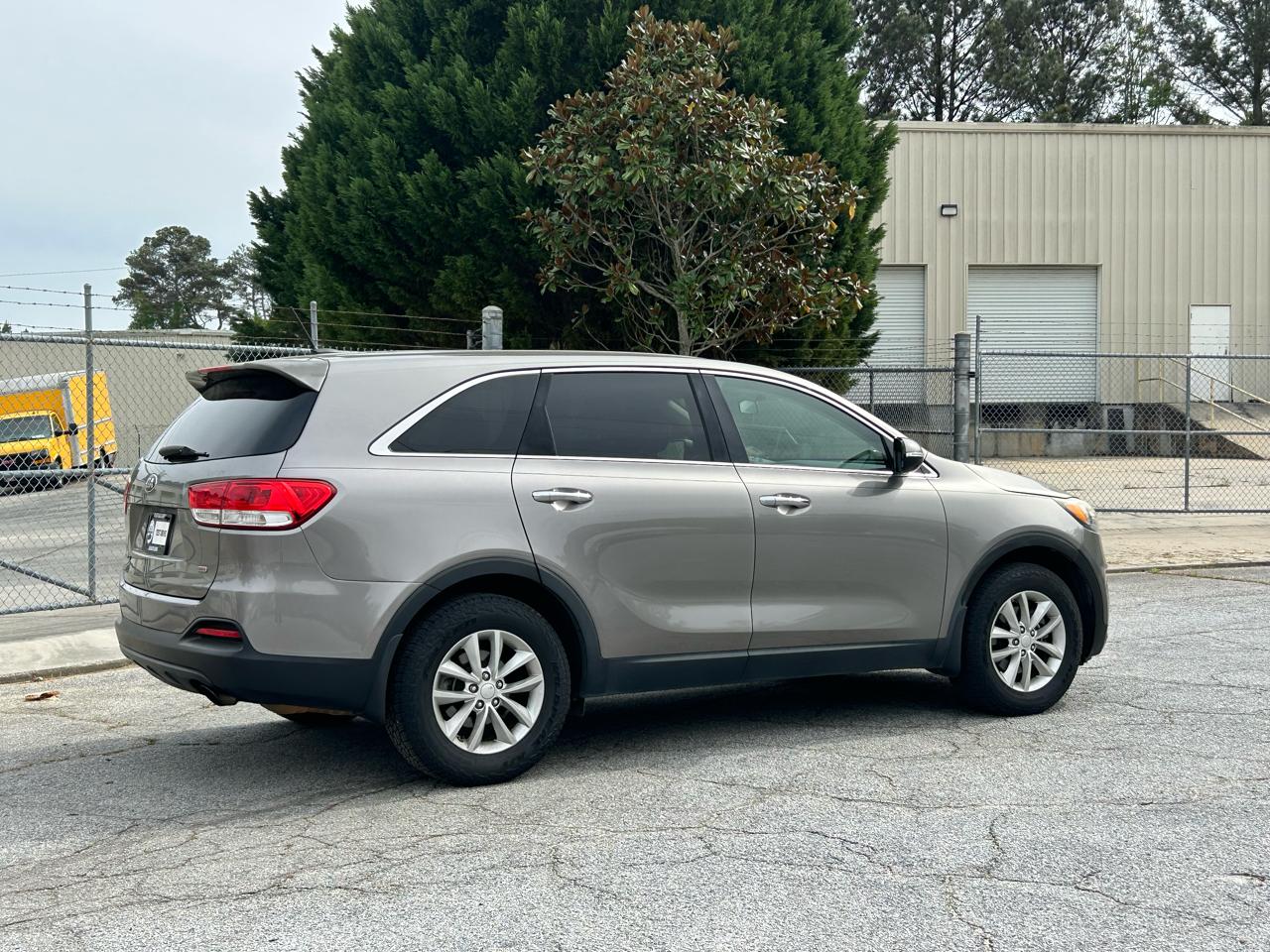 Kia Sorento LX 2WD 2016