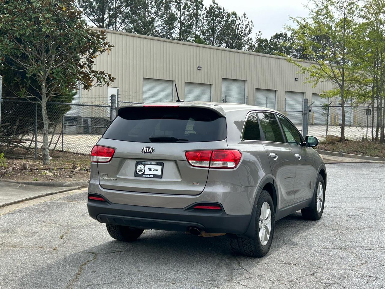 Kia Sorento LX 2WD 2016