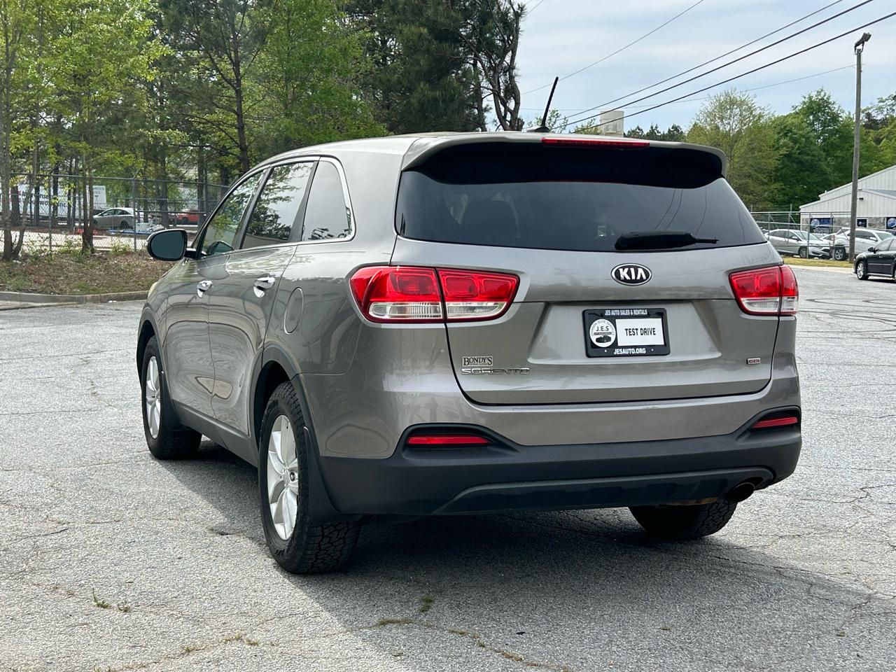 Kia Sorento LX 2WD 2016