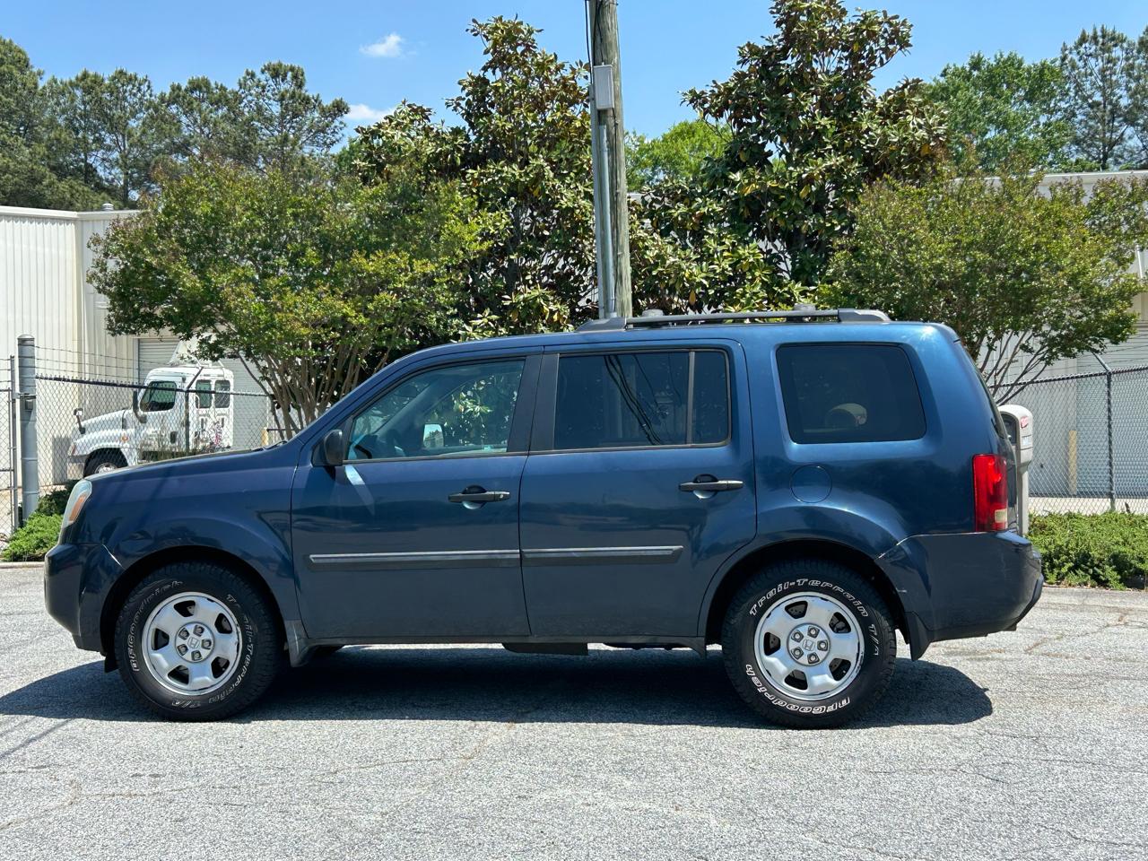 Honda Pilot LX 4WD 5-Spd AT 2010
