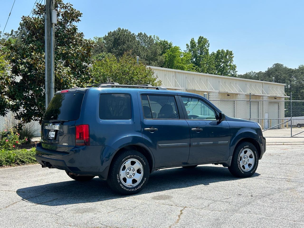Honda Pilot LX 4WD 5-Spd AT 2010