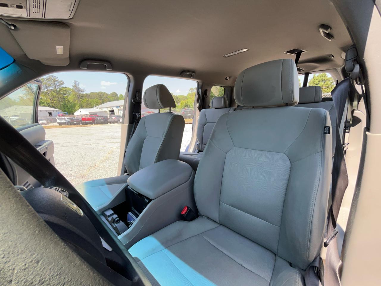 Honda Pilot LX 4WD 5-Spd AT 2010