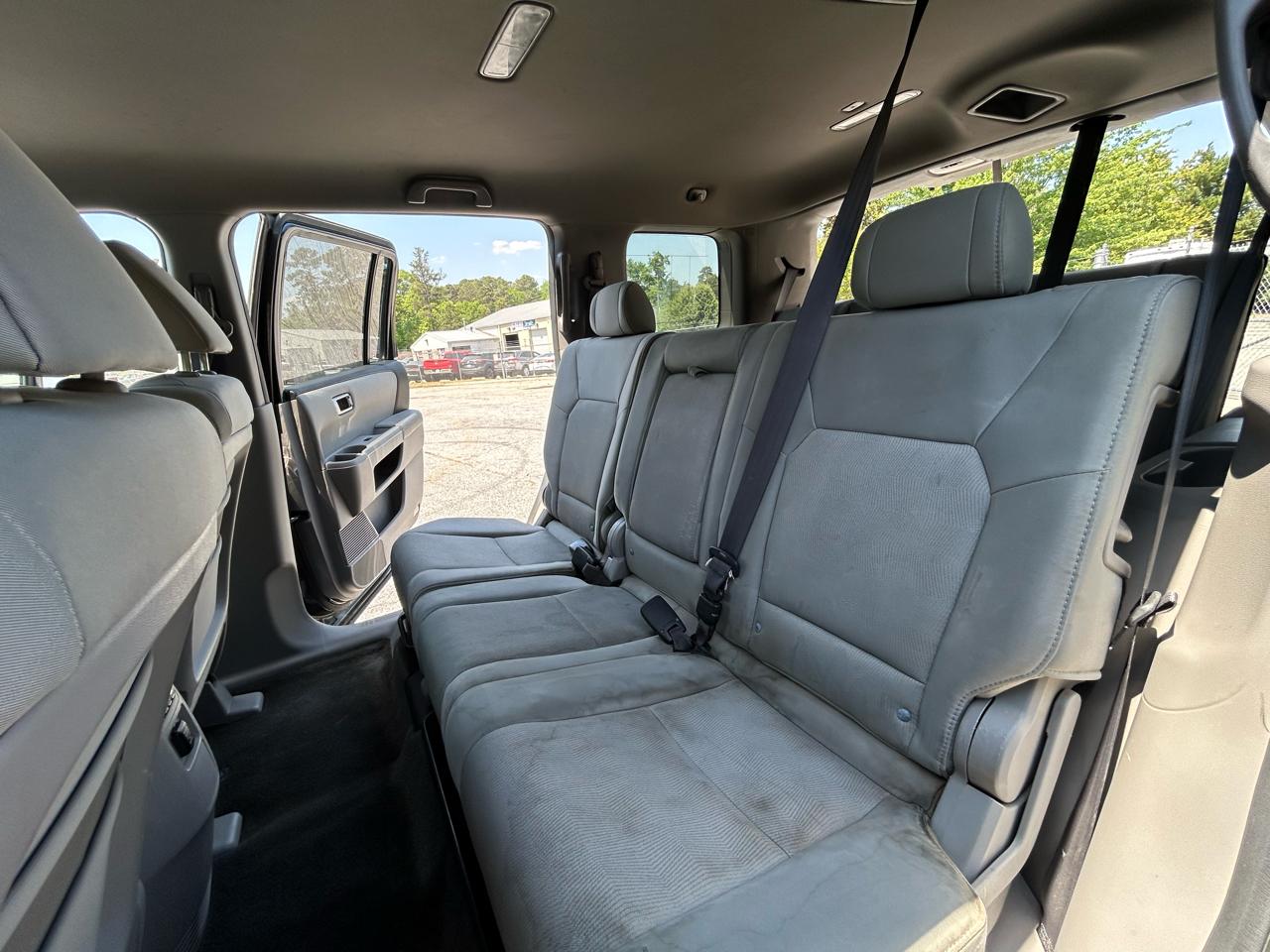 Honda Pilot LX 4WD 5-Spd AT 2010