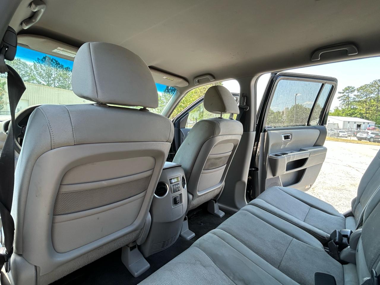 Honda Pilot LX 4WD 5-Spd AT 2010