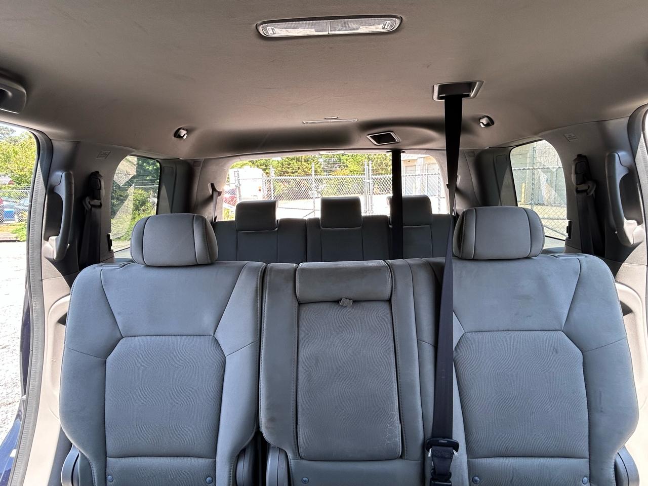 Honda Pilot LX 4WD 5-Spd AT 2010